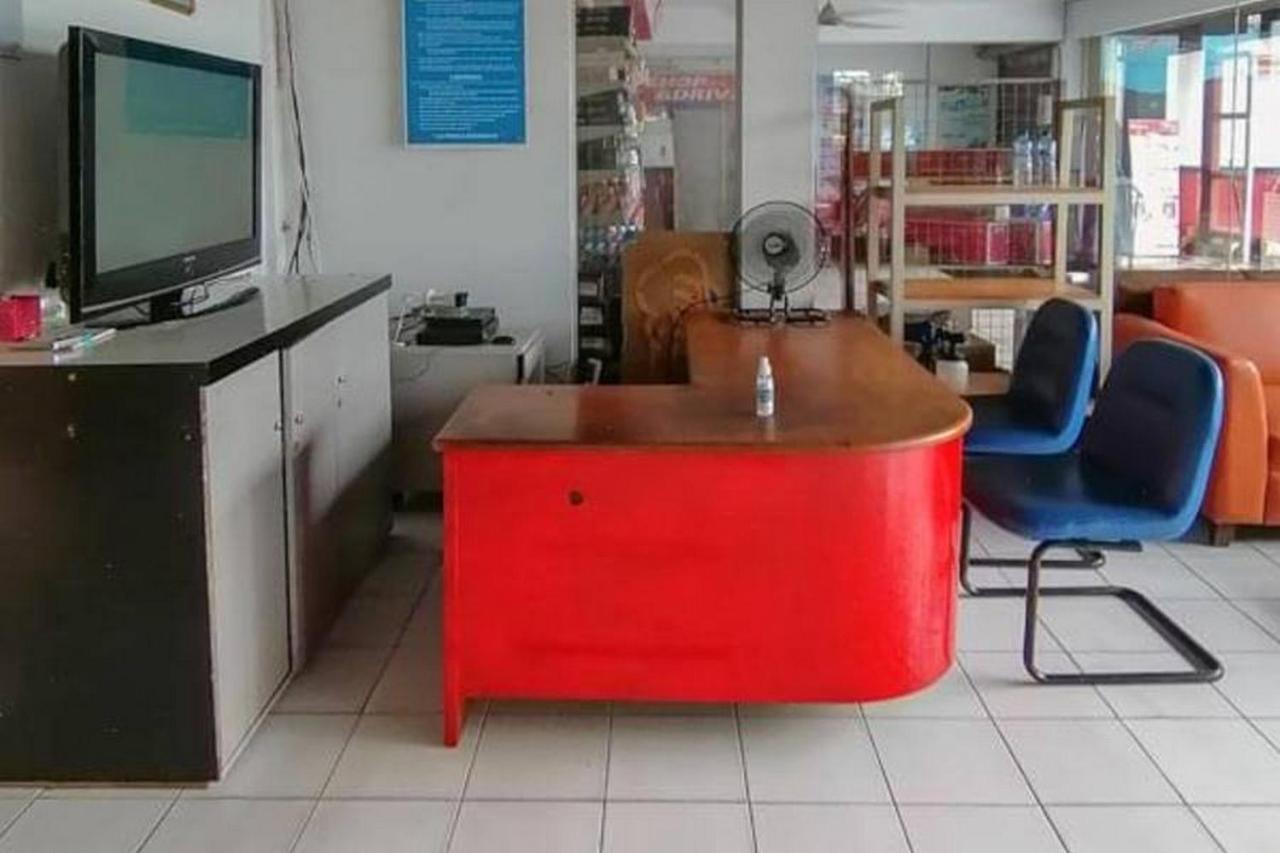 Laponca Residence Pondok Cabe Syariah Redpartner Duku Esterno foto